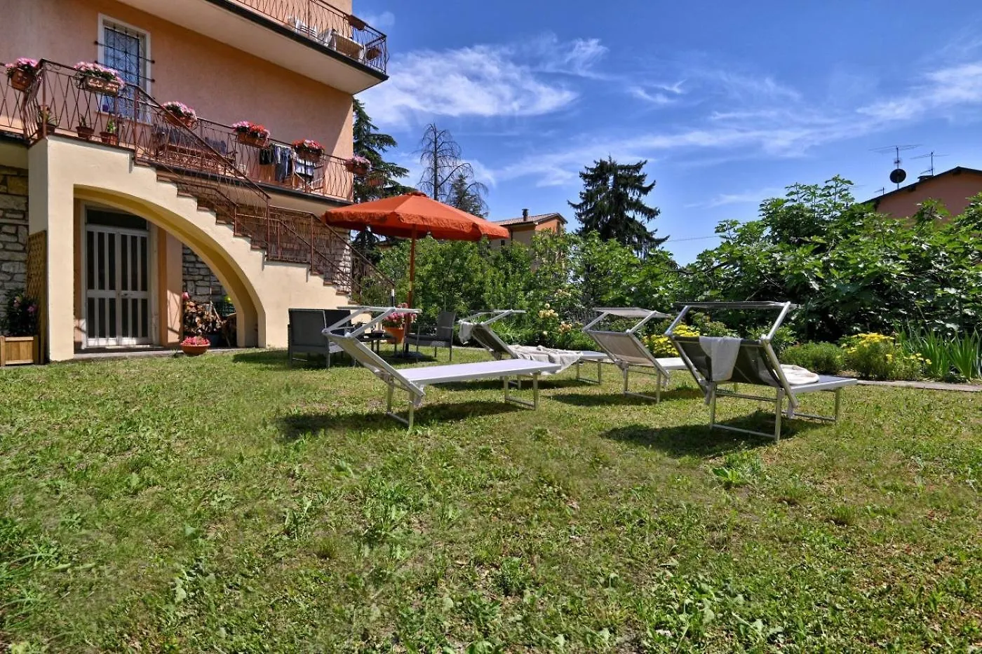 Appartamento Il Girasole - Theater Home Tignale Italia